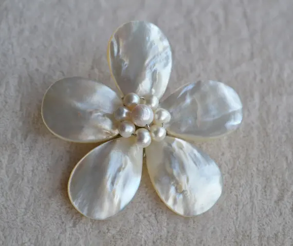 9-10 MM Natural pearl Mother shell brooch Pin