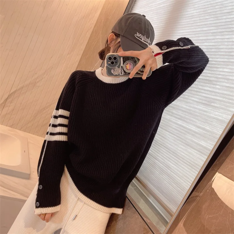 

TB Preppy Casual Loose Lazy Style Four Bars Outside Wear Thick Needle Pullover Round Neck Luxury Sweater 22 Autumn and Winter
