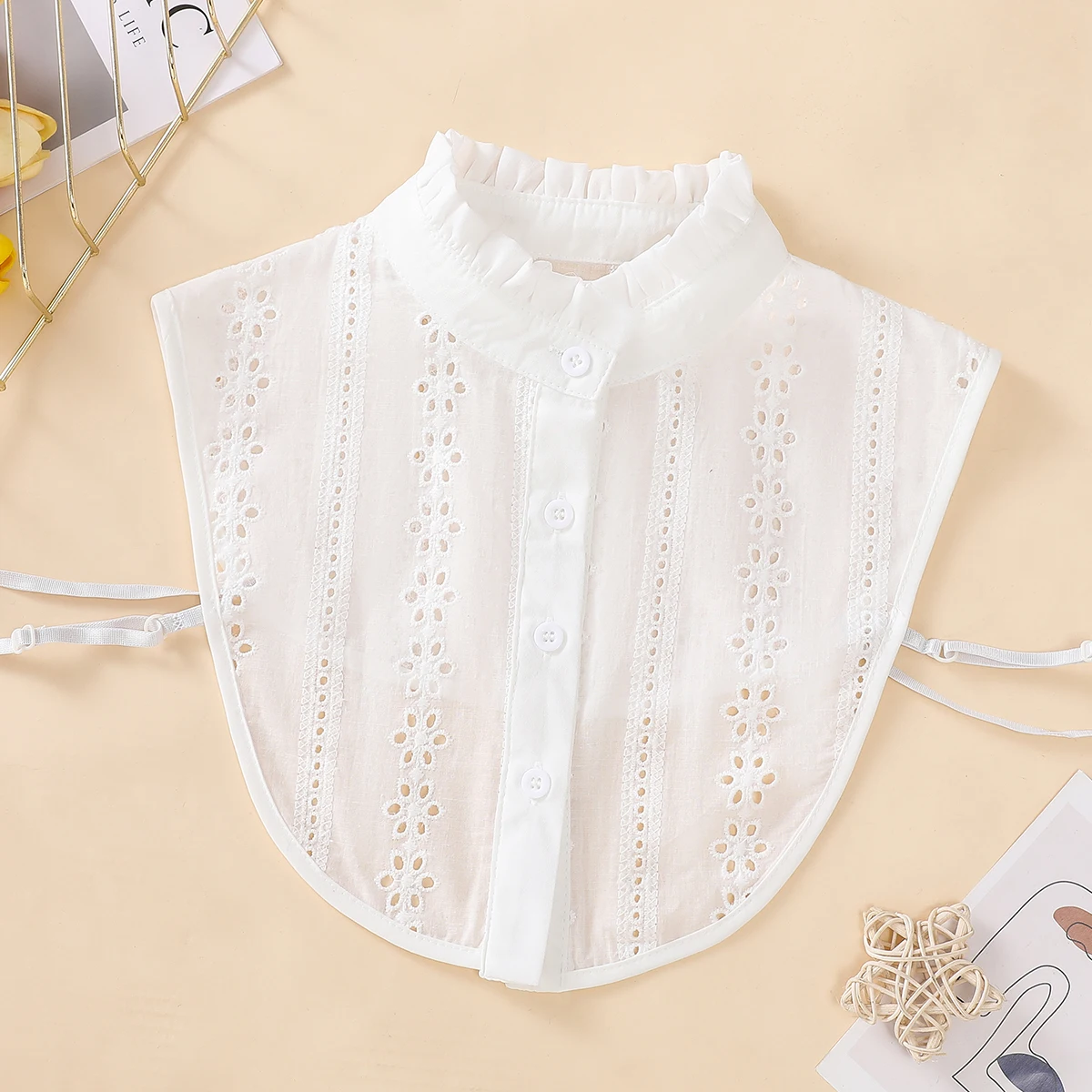 Women's Hollowed Out Breathable Detachable Fake Collar