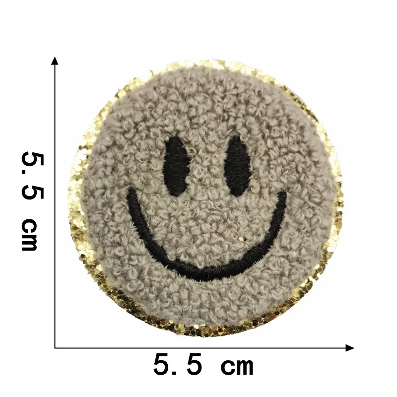 1Pcs Round Expression Smiley Face Patch Clothes Iron on Embroidered Sew Applique Cute Fabric Badge Garment Apparel Accessories 