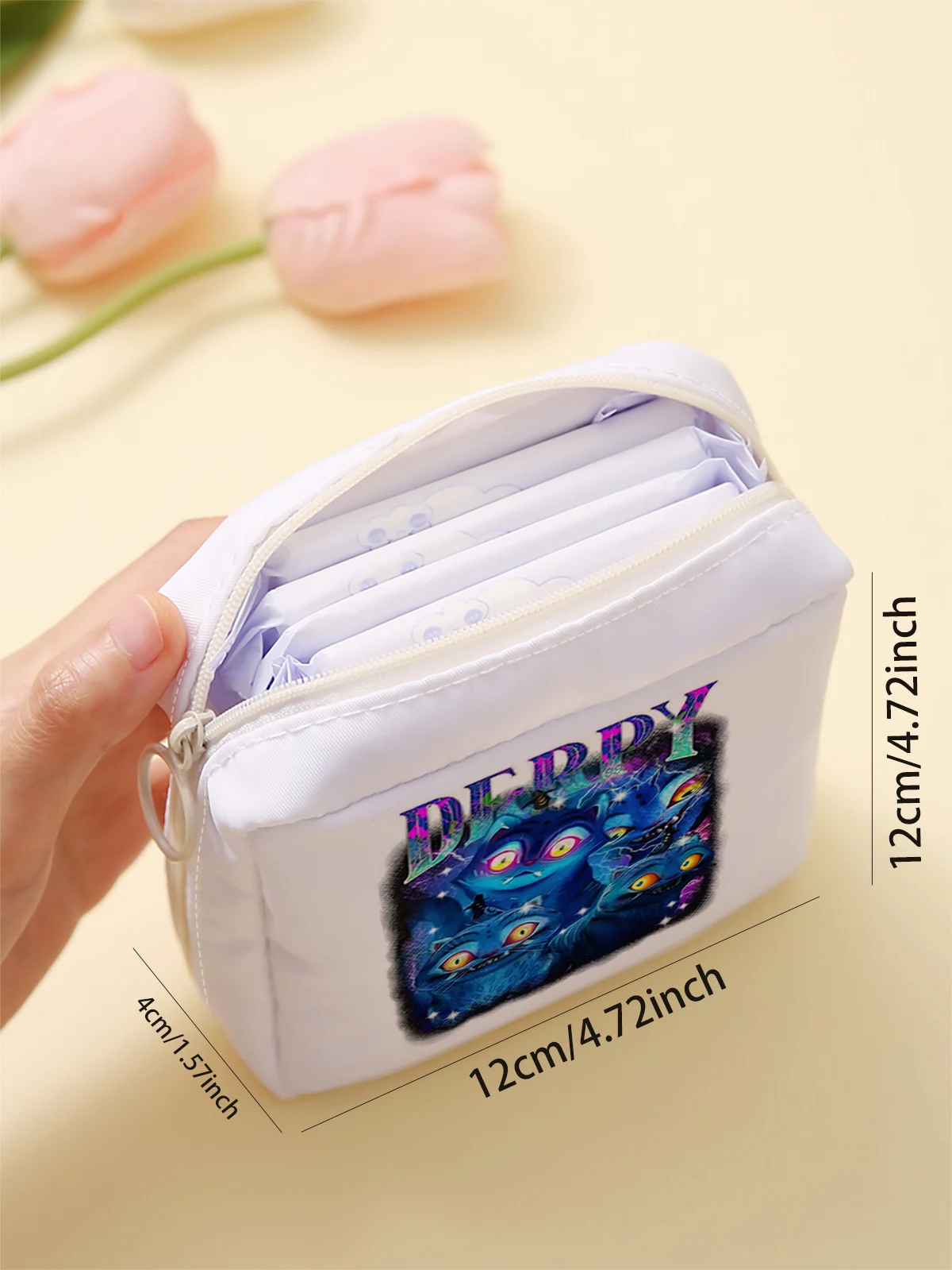 Cartoon pattern printed sanitary napkin storage bag, women's lightweight tissue bag, sanitary tissue bag
