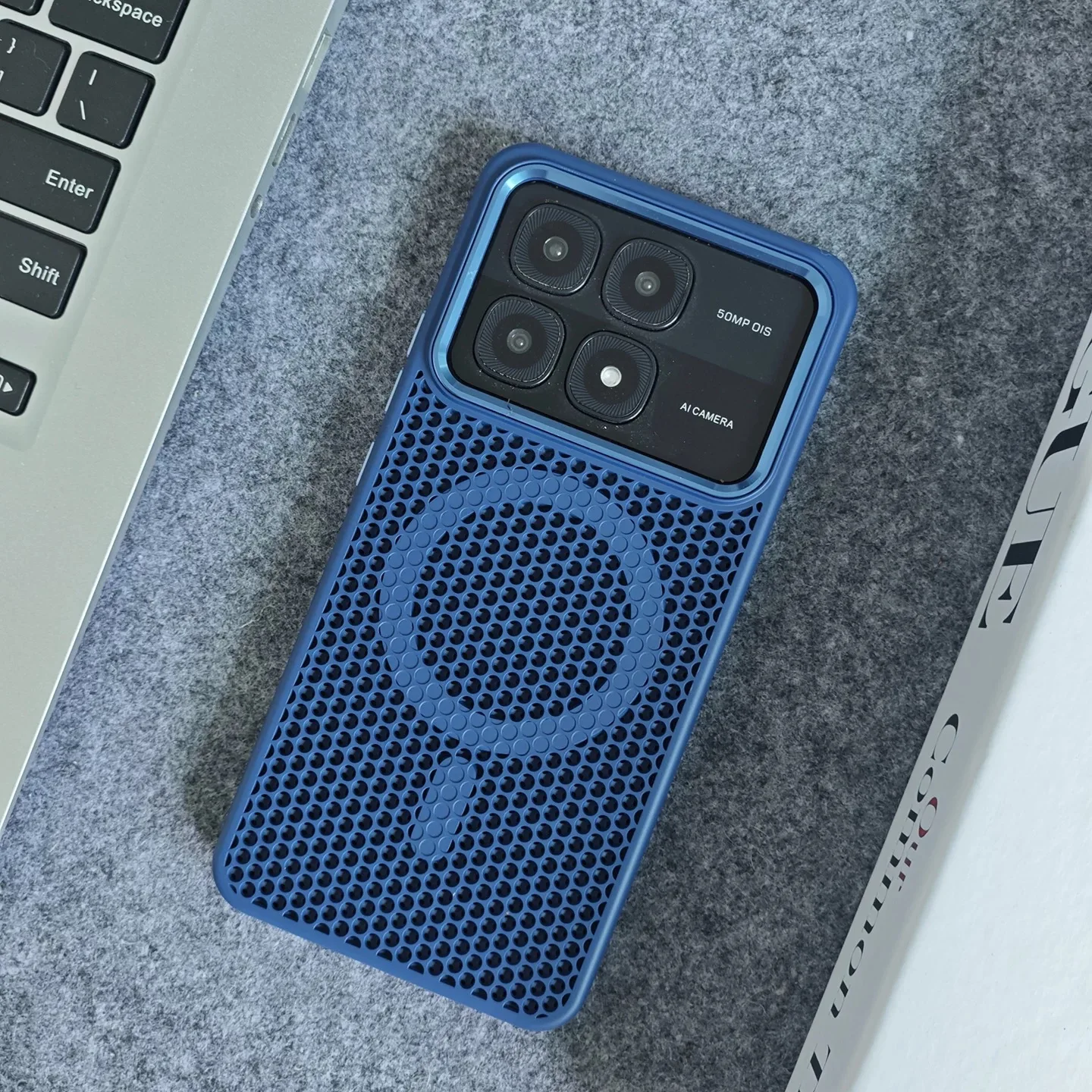 Honeycomb Magnetic Shockproof Breathable Wireless Charging Back Cover