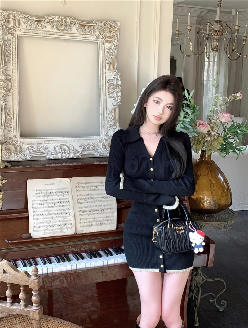 Elegant Knitted Mini Dresses for Women V-neck Flare Sleeve Bodycon Slim Party Dress Korean Fashion New Short Vestidos Mujer