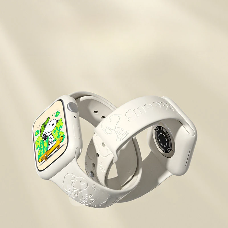 Kawaii Snoopy WatchBand for Apple 38mm 40mm 41mm 42mm 45mm 49mm Cartoon Embossed Effect Silicone Strap for Sport Watch Bracelet