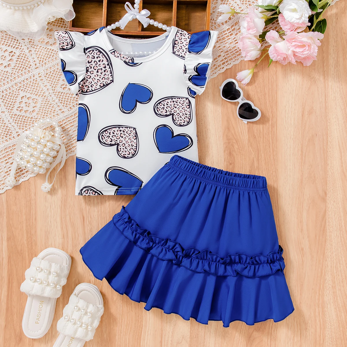 (162) Dunkelblaues, herzförmiges T-Shirt mit Leopardenmuster für kleine Mädchen + Rüschen-Faltenrock-Set, zweiteiliges Sommer-Outfit im Prinzessinnen-Stil für Mädchen, perfekt für Familientreffen, Fotografie und Ausflü