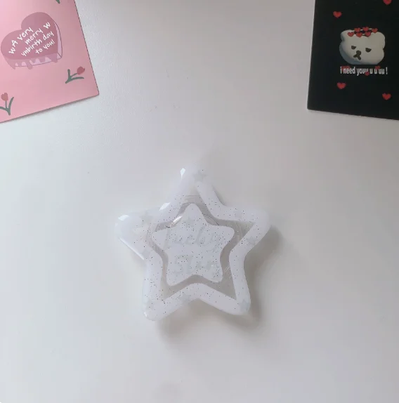 Sparkling Star-Shaped Retractable Phone Stand – Cute Transparent Desktop Holder