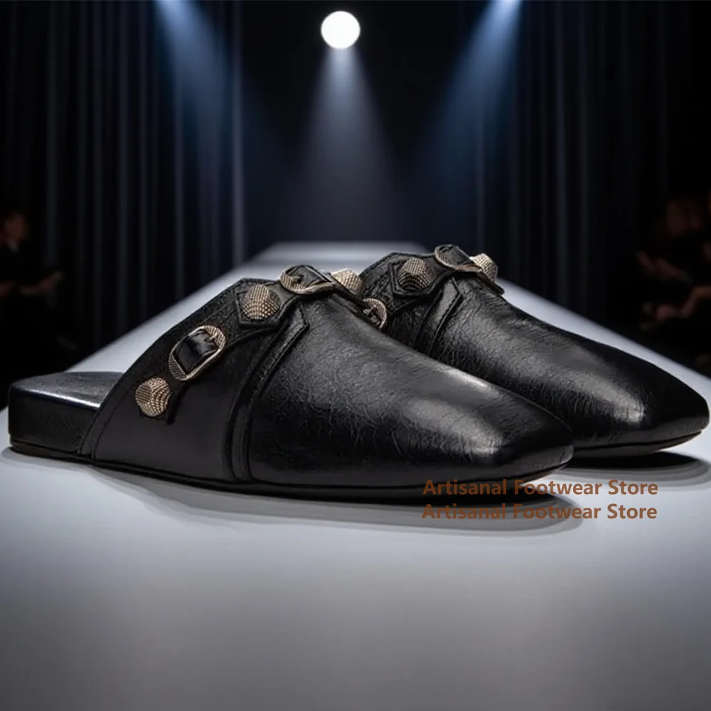 Metal Rivets Slippers Men's Soft Leather Mules Handmade Slip-On Man Slippers Plus Size Designer Flat Slippers Outdoor Men Shoes