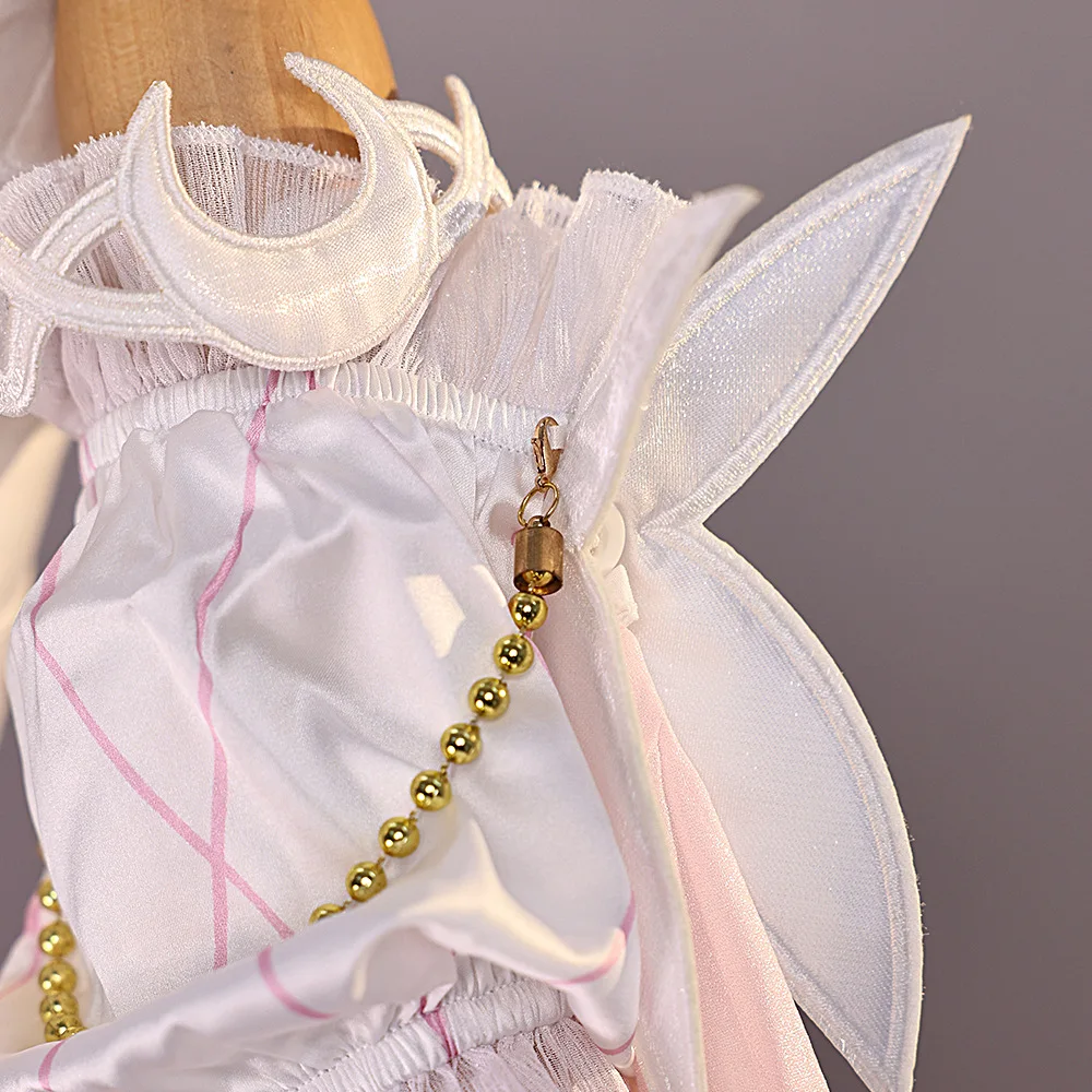 Genshin Impact-Inspired Harlequin Costume for Cosplay Events