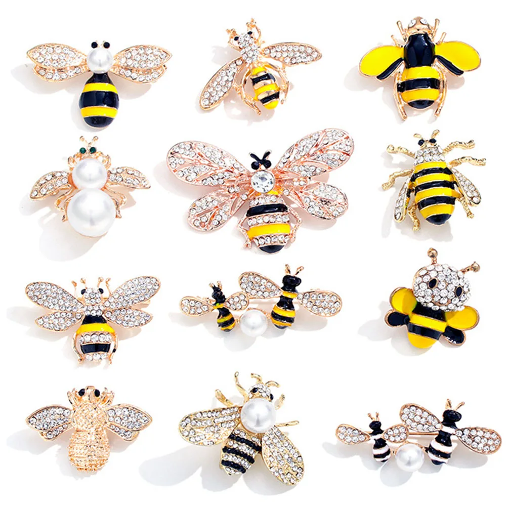 

1Pcs Honey Bee Brooch Pins Bag Clothes Lapel Pin Cute Insect Pins with Faux Pearl Fashion DIY Jewelry Making Gifts