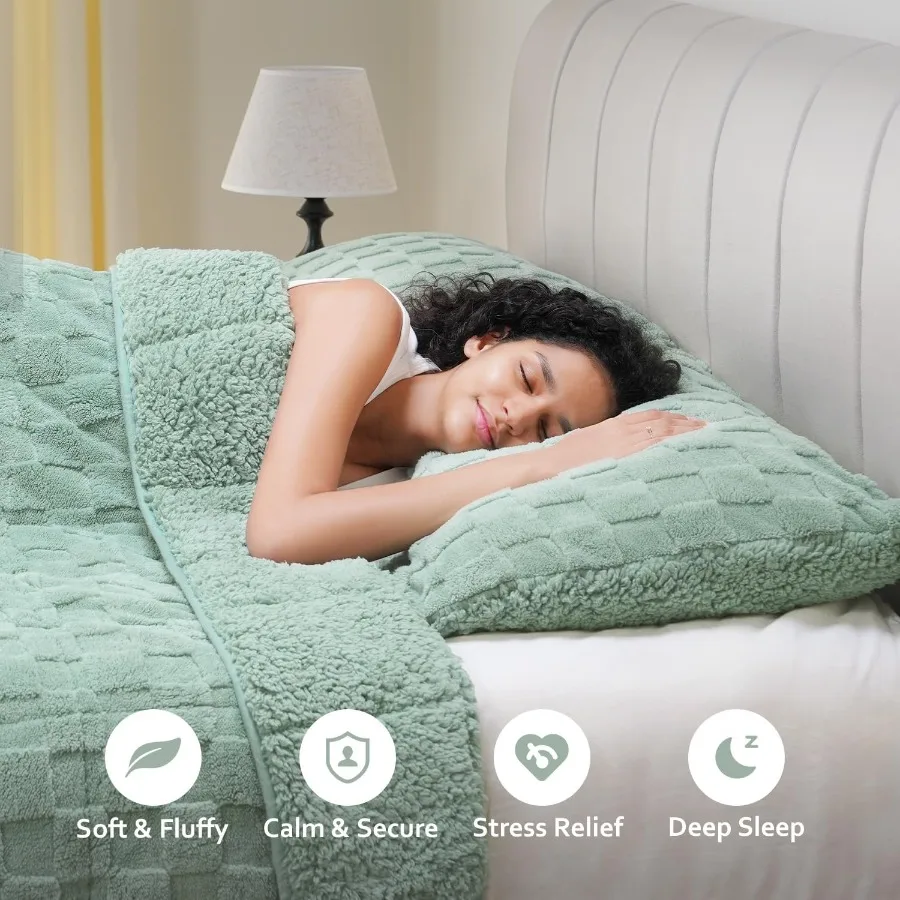 Cozy Fluffy Jacquard Checkered Sherpa Weighted Blanket for Adults 20lbs Queen Size 60 x 80 inches Ideal for Couch or Bed Use in