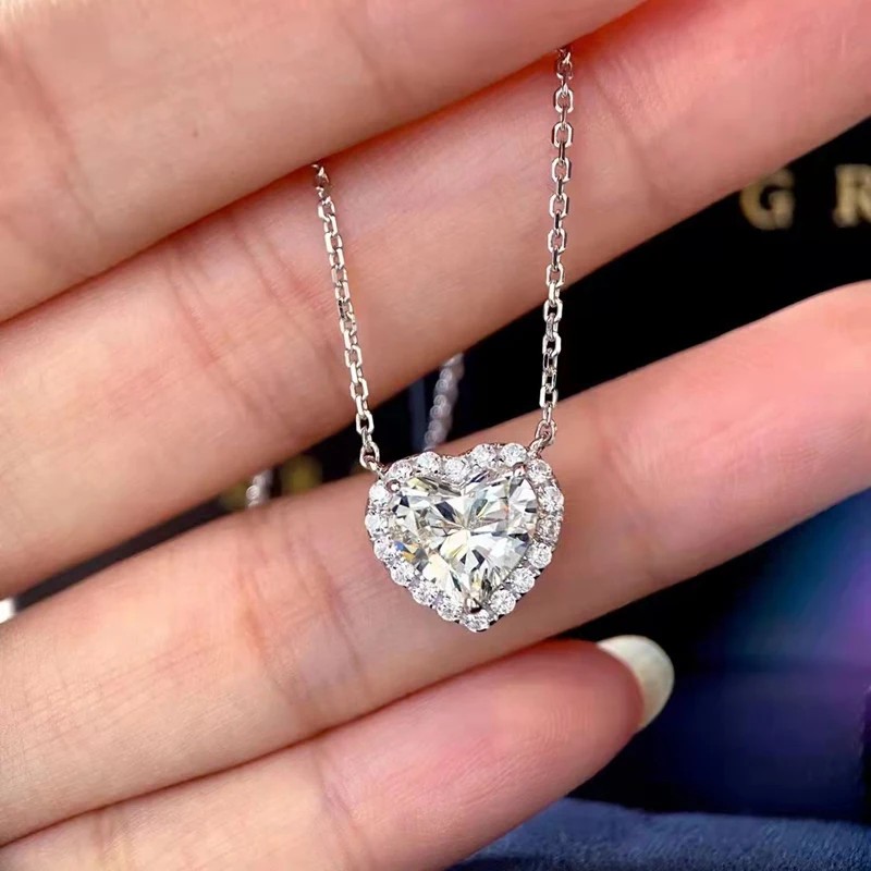 Diamond Heart Necklace 3/8 Carat tw 10K White Gold | Jared