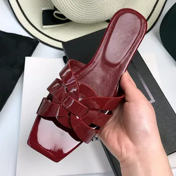 European and American genuine leather women's flat slippers, large-sized sandals, flip-flops, brand designer sandals 1