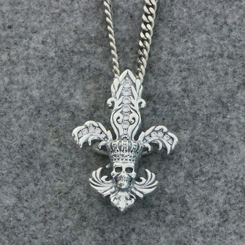 

Personalized Gothic Motorcycle Punk Dominant Skull Head Dark 925 Sterling Silver Gothic Hip Hop Men's Fashion Pendant Necklace