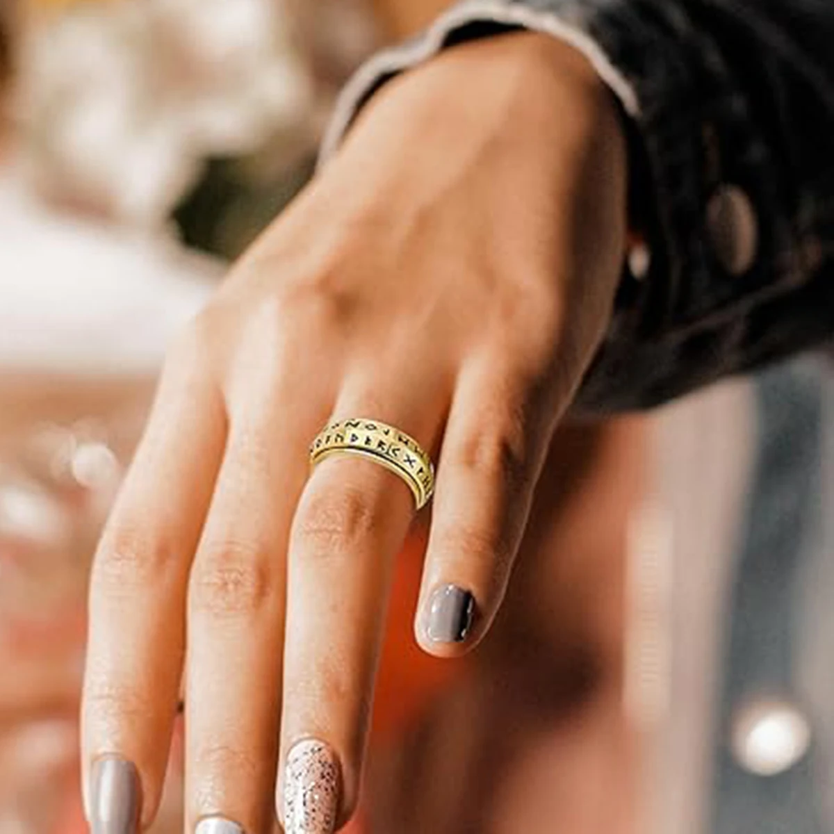 Anello Elastico Con Cornetto Smaltato Viola In Acciaio Inox - Foto 6