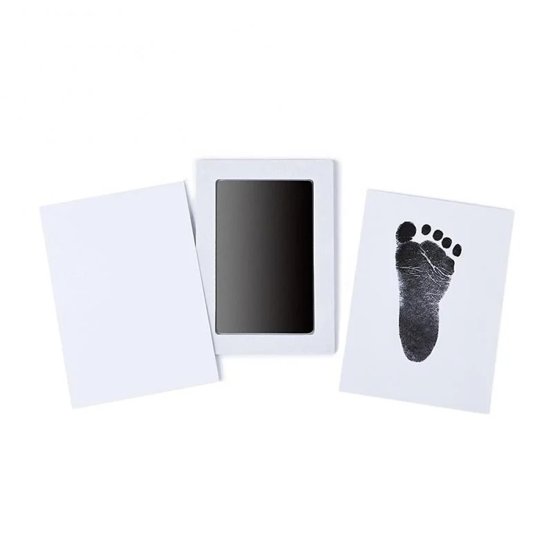 Tampone per impronta inchiostro mani e piedi neonato pulito e sicuro