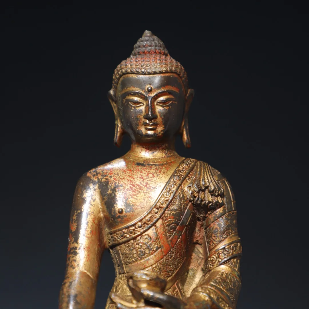 

The Pure Copper Buddha Statue Is Exquisitely Crafted And Has A Beautiful Appearance Which Is Worth Decorating And Collecting