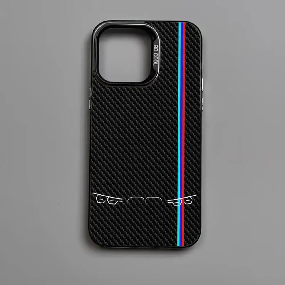 Sleek Carbon Fiber Pattern Shockproof Phone Case - Anti-Fingerprint Design