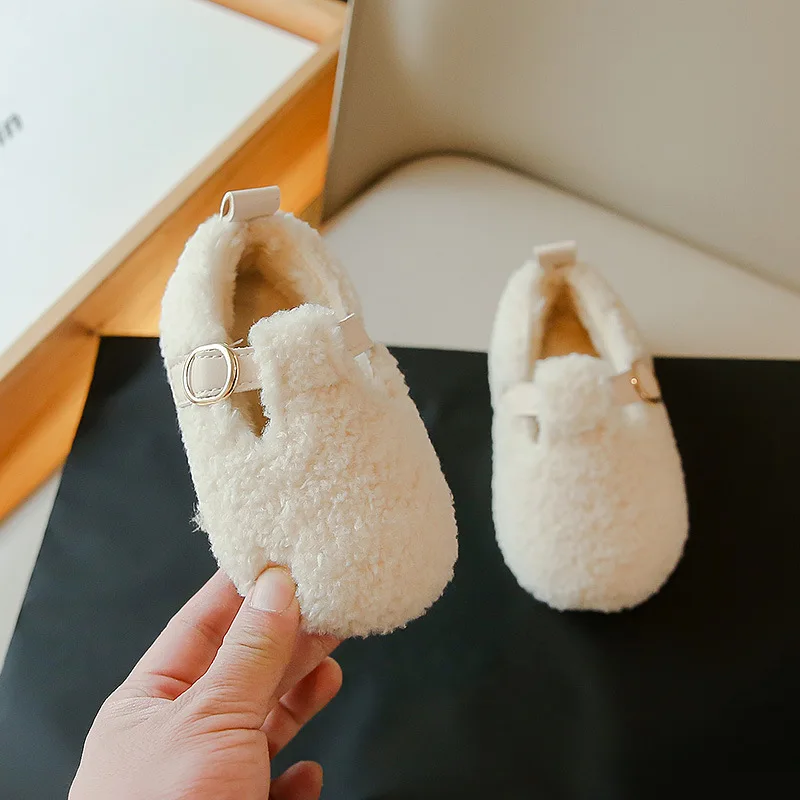 Description Picture 6 of itemFashion Baby Girl Boy Lamb Fleece Shoes Child Flat Shoes Winter Soft Bottom Hook Loop Band Warm Casual Shoe Chaussure Enfant