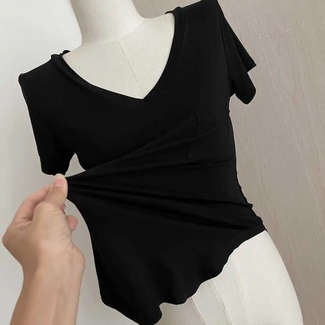 Black [super feel modal]