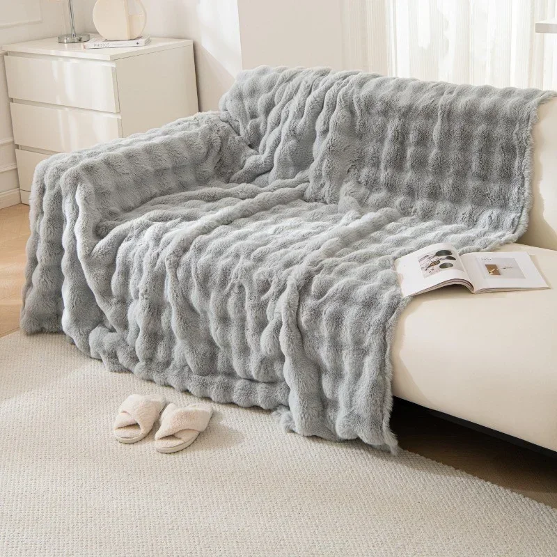 Luxury Faux Fur Sofa Covers for Living Room Warm Winter Super Soft Plush Couch Covers Bubble Shaped Thick Slipcover Sofa Towel 4