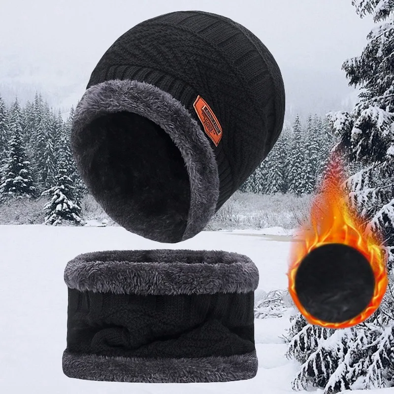 Cap and Scarf-black