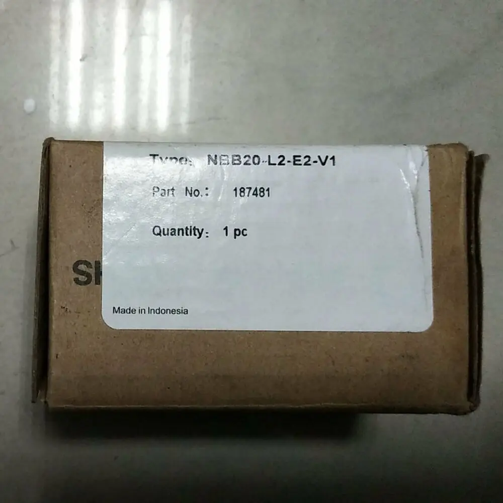 

1PC NEW PEPPERL+FUCHS NBB20-L2-E2-V1 Proximity Switch Fast Ship