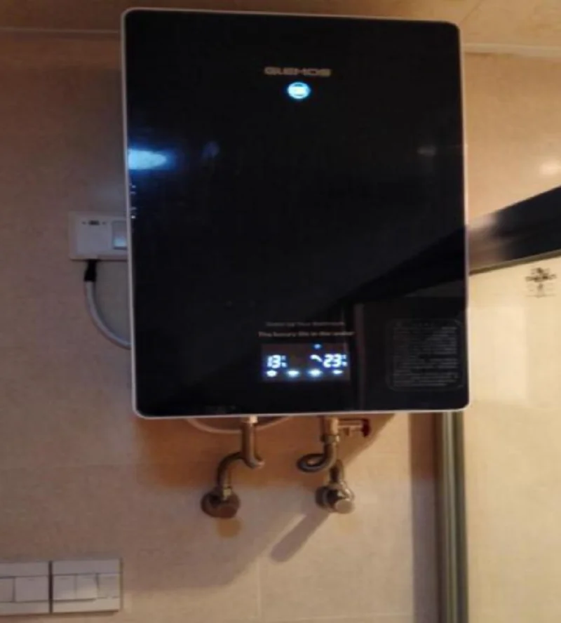 เครื่องทำน้ำอุ่นไฟฟ้า 220V แบบไม่มีถังสำหรับห้องน้ำห้องครัวฝักบัวควบคุมอุณหภูมิ DS 1