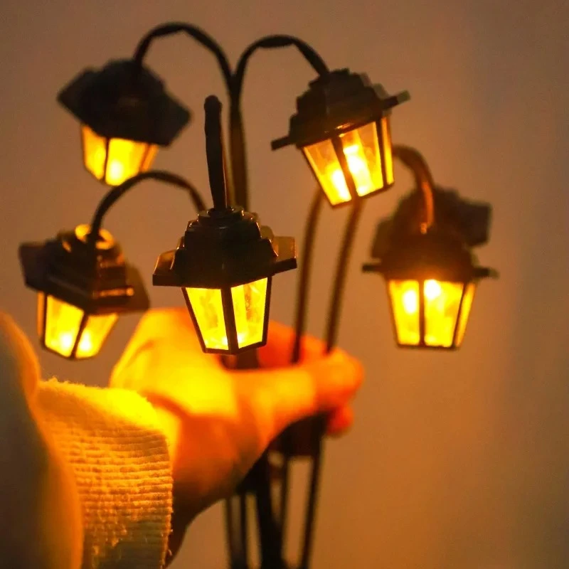 1pc 복고풍 랜턴 장식 조명 태양열 구동 6LED 복고풍 가로등 모양의 장식 조명 정원 안뜰에 적합