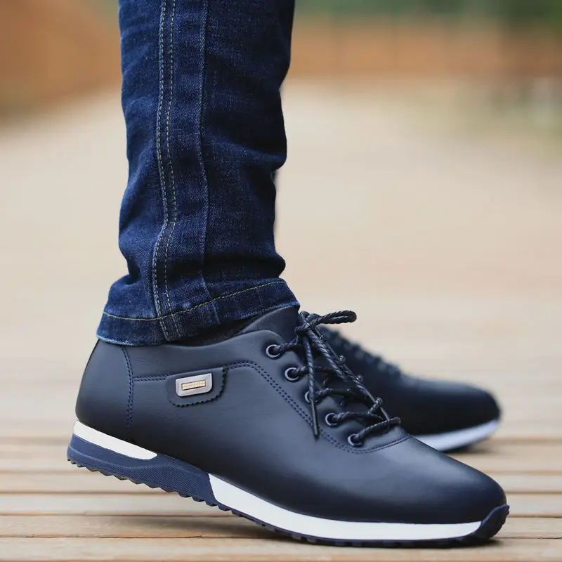 Men's PU Leather Business Casual Outdoor Breathable Sports Loafers Walking Shoes