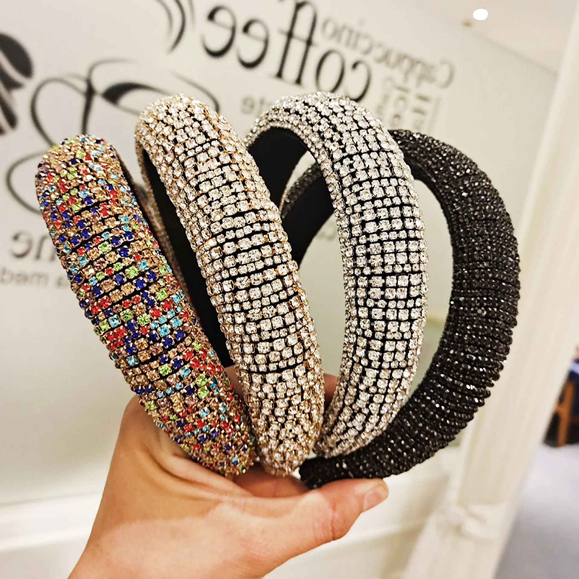 

Shiny Headband Handmade Padded Wedding Headdres Full Crystal Baroque Tiara Accessories Luxury Diamante Hairband For Women Bridal