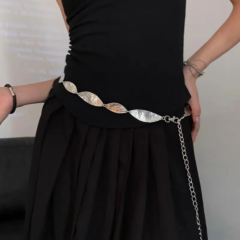 Silberner Retro-Taillengürtel, Metallkettengürtel für Damen, Neuer Vielseitiger Sommer-Accessoire für Röcke und Hosen, Dünner Ledergürtel im Trend – Detail 11