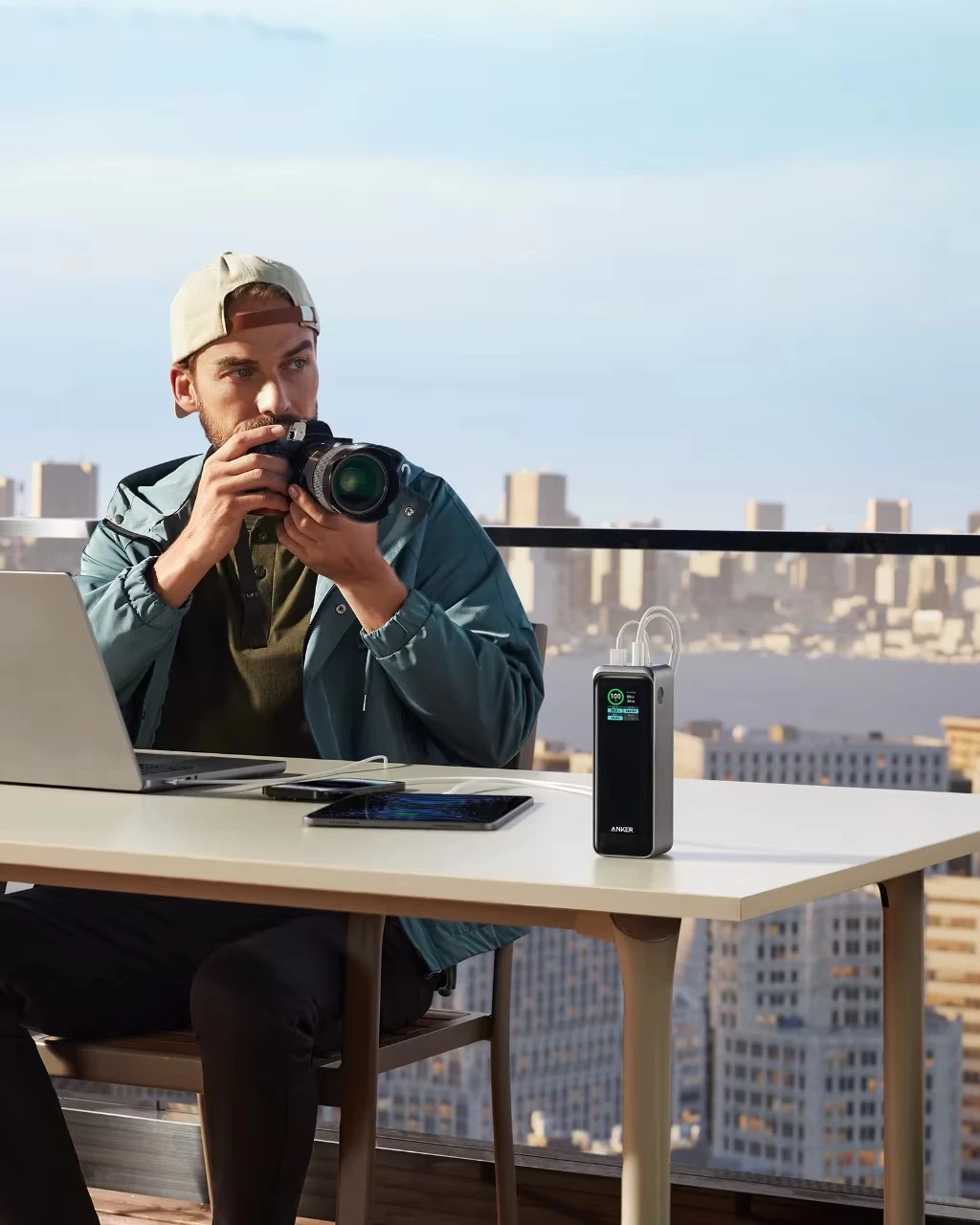 Anker شاحن متنقل بقوة شحن 250W