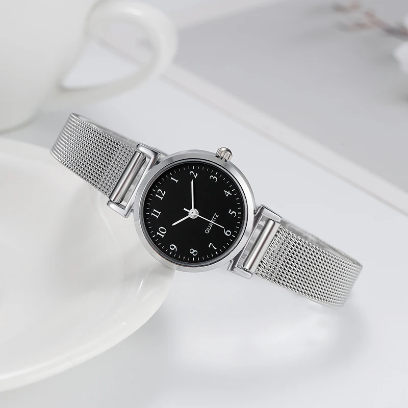 Compact Small Round Quartz Watch Grid Strap