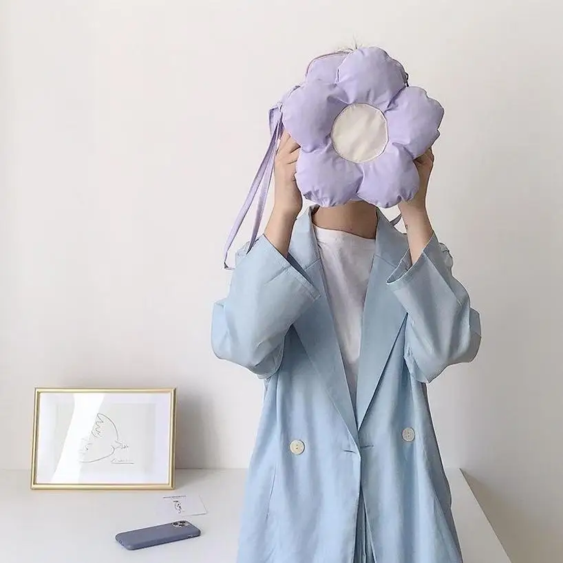 1 Pcs Cute Small Flower Bag Women's Bag Messenger Bag Simple Casual Style The Single Shoulder Bag