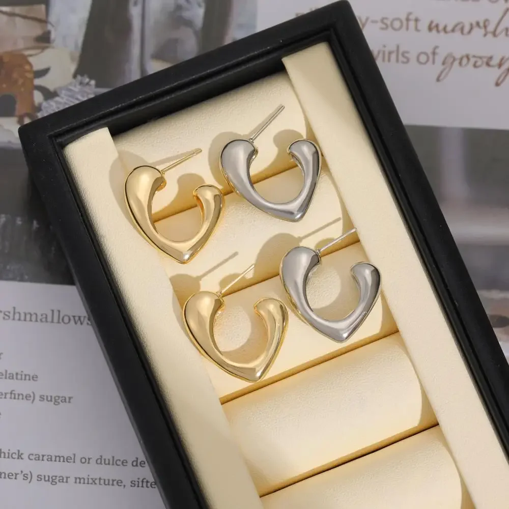 Waterproof Curved Graduated V Shape Hoop Earrings Gold Plated Geometric Huggie Ear Buckle Fashion Jewelry 2025 New Piercing Aro