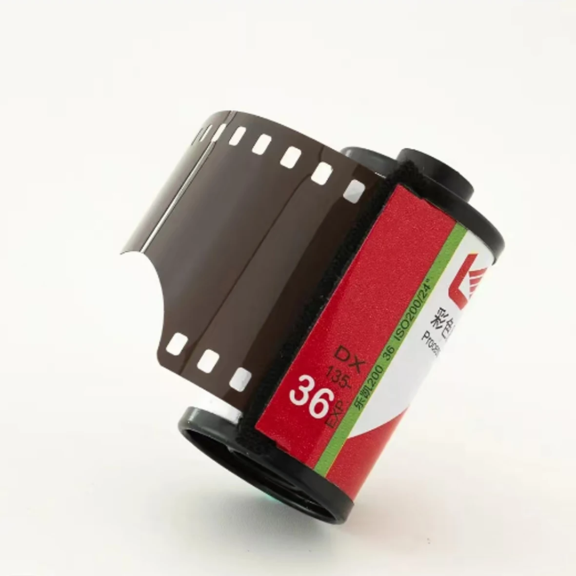 C41 필름 컬러 필름 LUCKY C200 35mm 컬러 업그레이드 1-10롤 LUCKY ISO200/24 ° 코닥 후지필름 135 필름 카메라 유효기간: 2027
