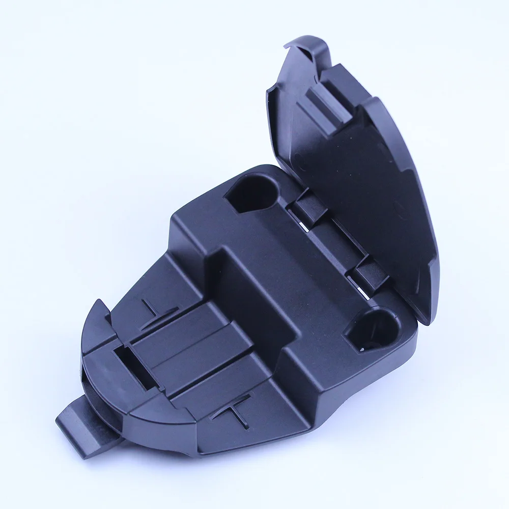8W0860285BlackEmergencyWarningTriangleMountBracketHolderSupport