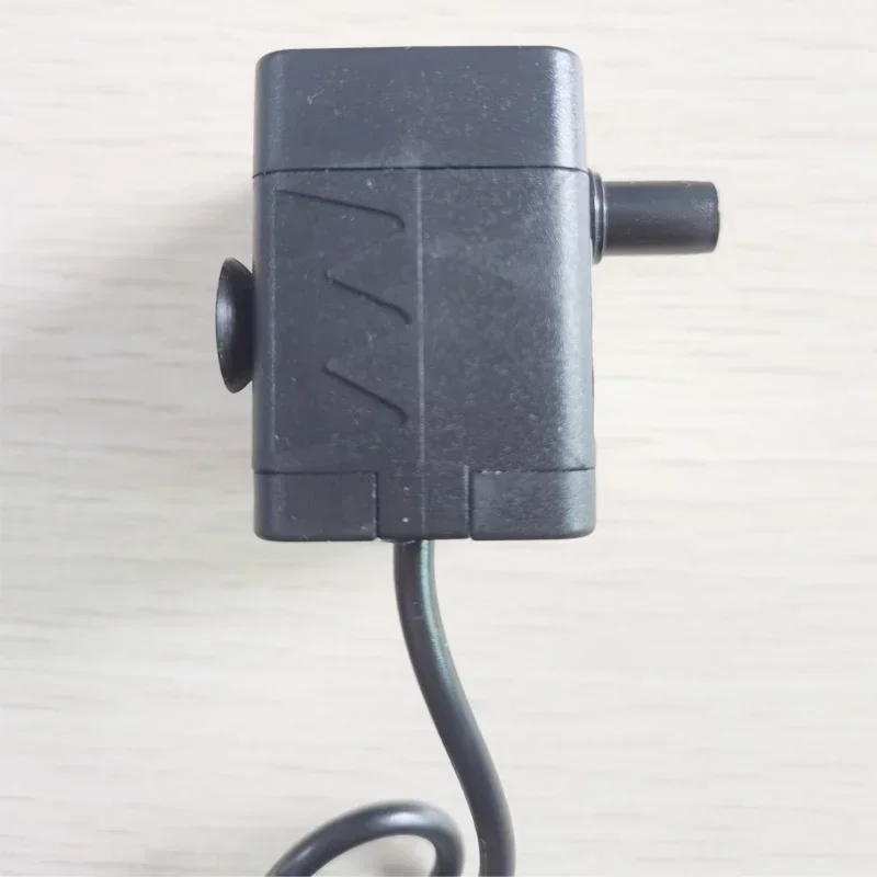 2W USB Interface Submersible Pump Aquarium Fountain Rockery Landscaping Waterproof Fountain Rockery Air Fish Pond Waterfall aquarium water pump