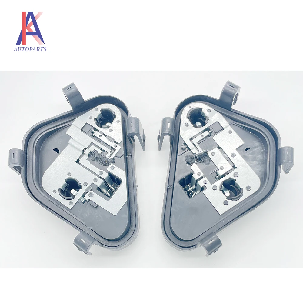 

Rear Light Bulb Holder For BMW 3 Series 316 320 328 F30 F35 F80 Lamp Socket Circuit Board Cable 63217313043 63217313044