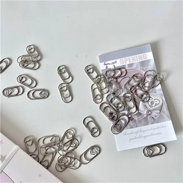 Steve 20pcs Mini Heart Paper Clips Photo Cards Packing Materials Photo Clips