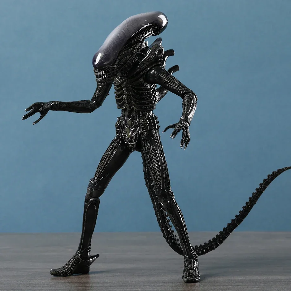 NECA Ultimate Edition Alien Big Chap Action Figure Horror