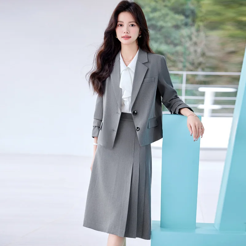 회색 세트 여성 용수철 가을 대학생 교육 면접복, 작은 플리츠 스커트, 분위기 있는 비즈니스 의류