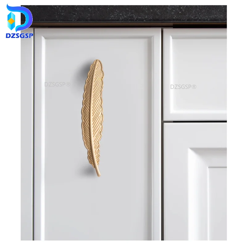 

Furniture Hardware Brass Creative Feather Shape Furniture Handles Gold Cabinet and Drawer Handles Dresser Door Knobs Pulls