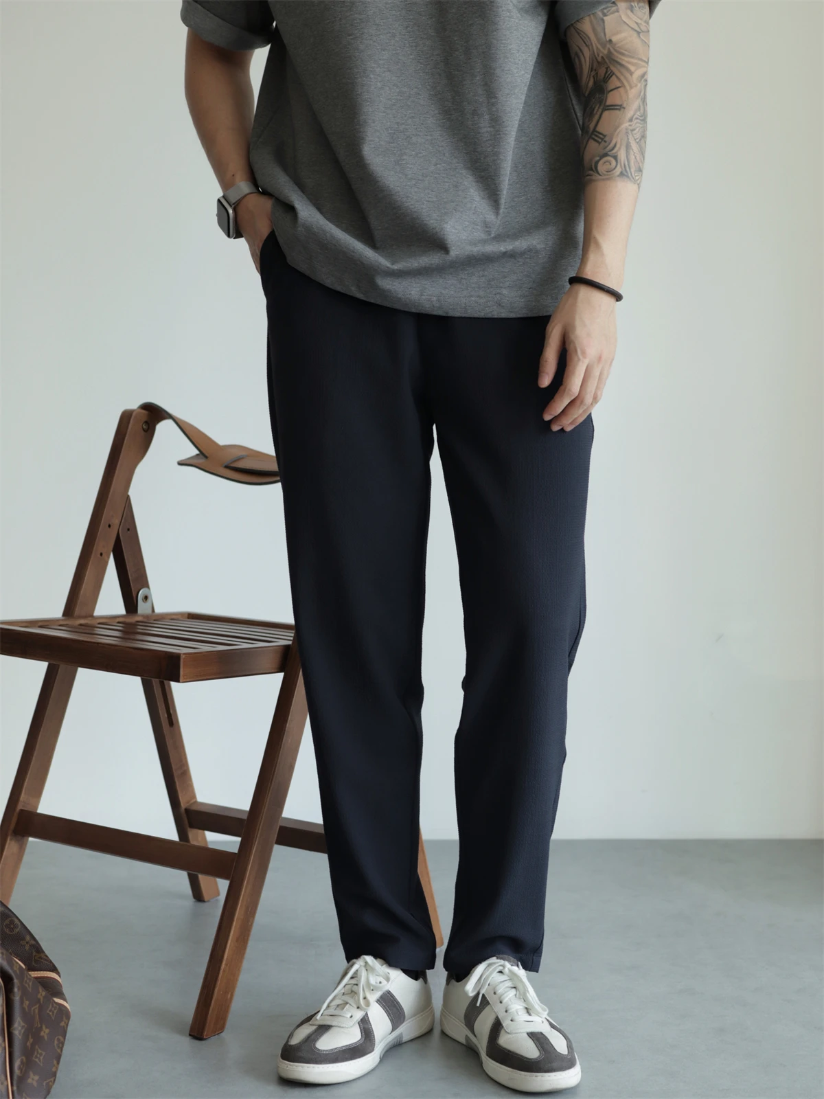 YUXIAN Cool And Wrinkle Resistant Tapered Cropped Pants With BuBBle Wrap