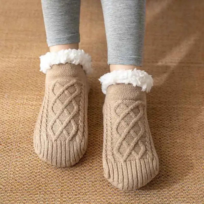 Cozy Plush Thermal Socks - Women's Non-Slip Fluffy Winter Warmth Slippers