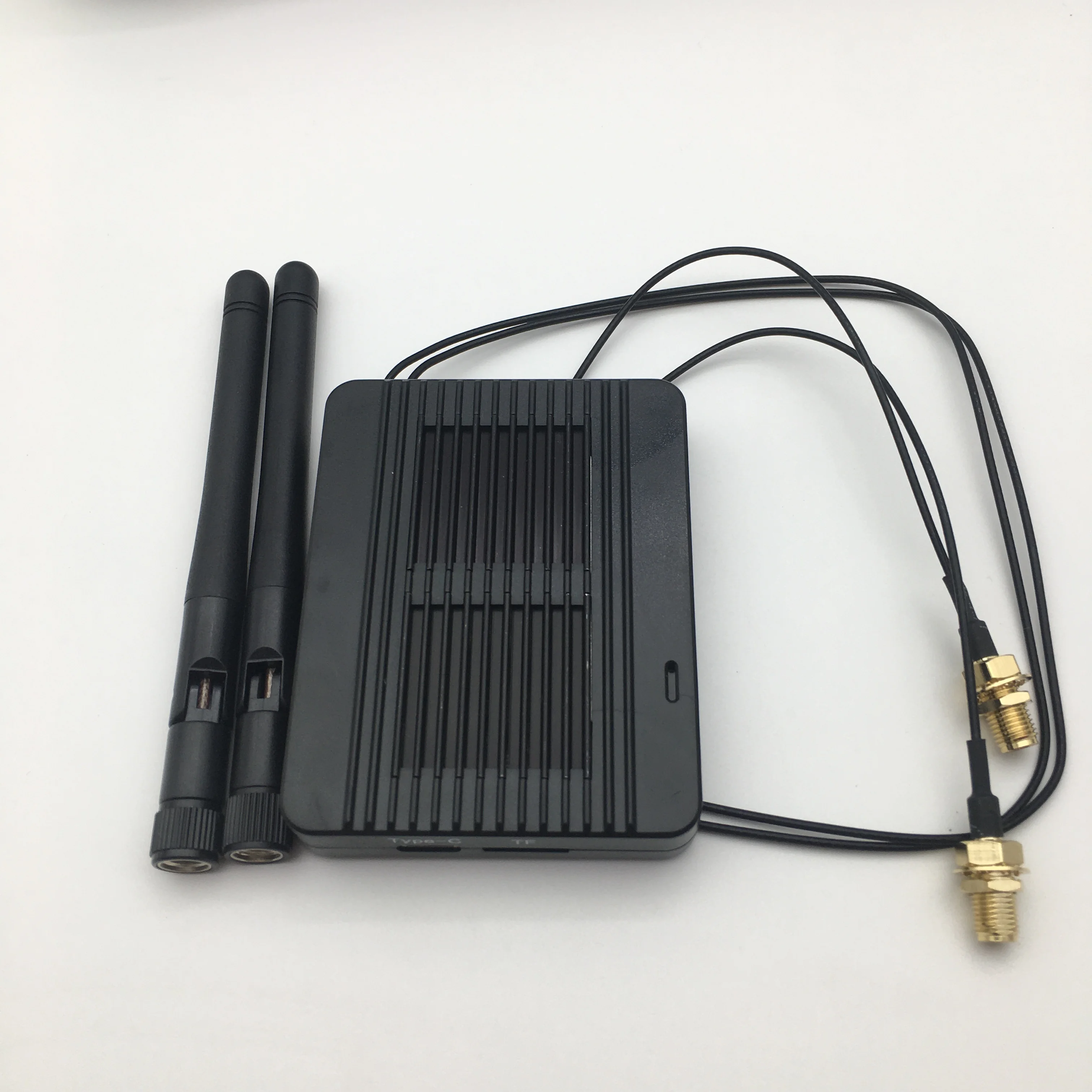 Skydroid H16 / Pro 2.4GHz 16CH FHSS 20KM 1080P Digital Video Data Transmission Telemetry Transmitter w/ R16 Receiver MIPI Camera 12