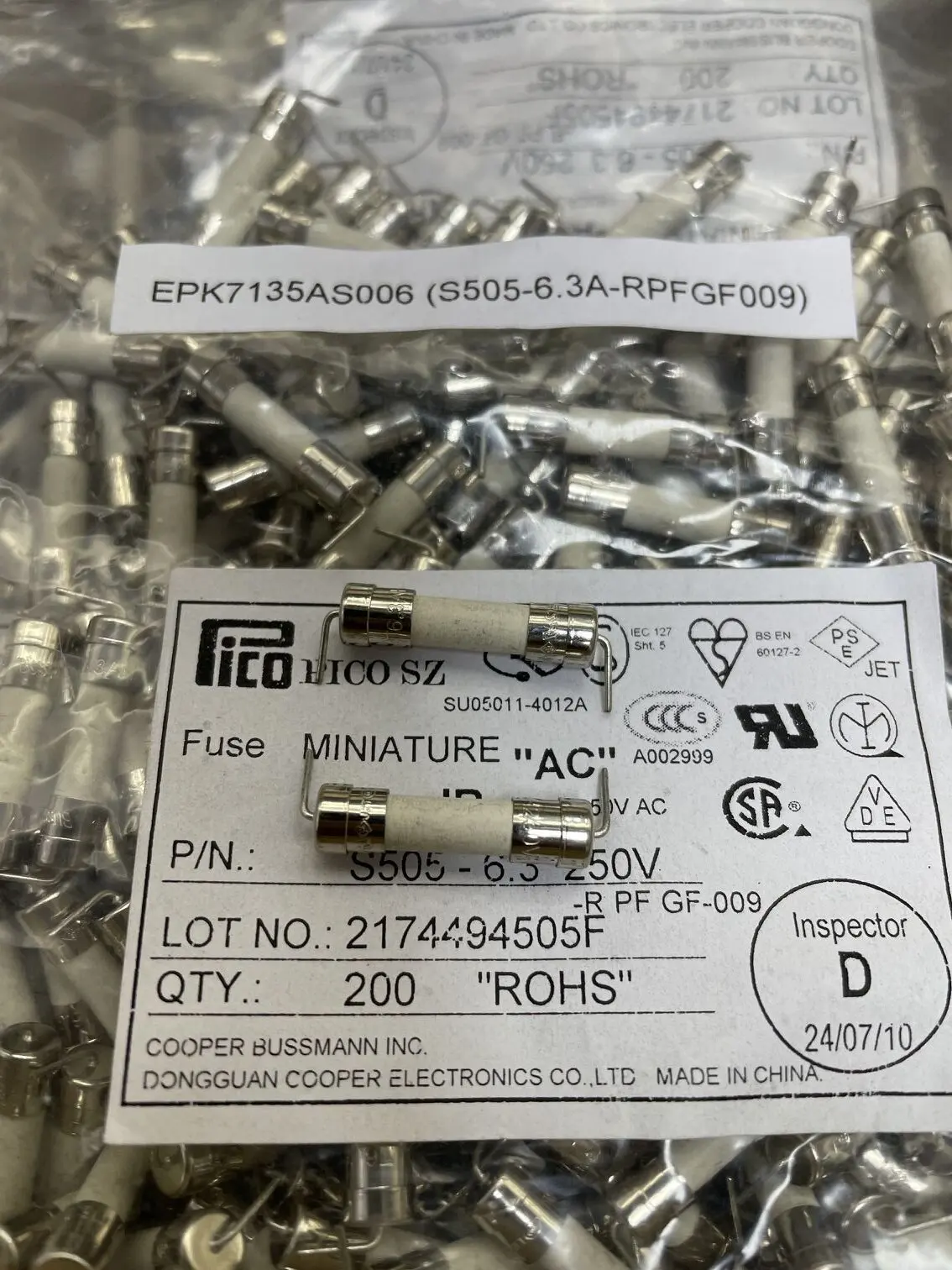 

10 шт./партия, керамический предохранитель с изогнутой ножкой