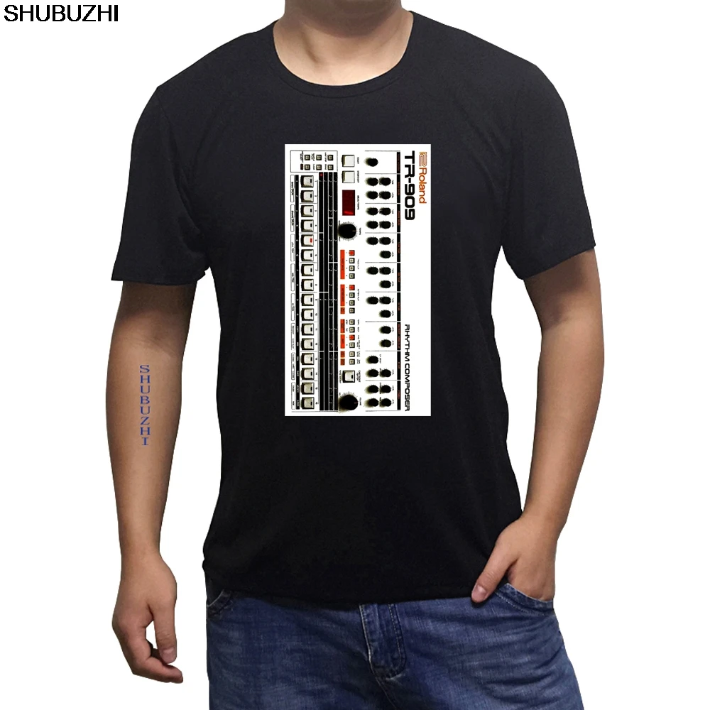 Roland 909 Drum Machine - Tshirt 7 Shirt Vintage Moog Sintetizzatore Korg Arp Mod Sbz1100