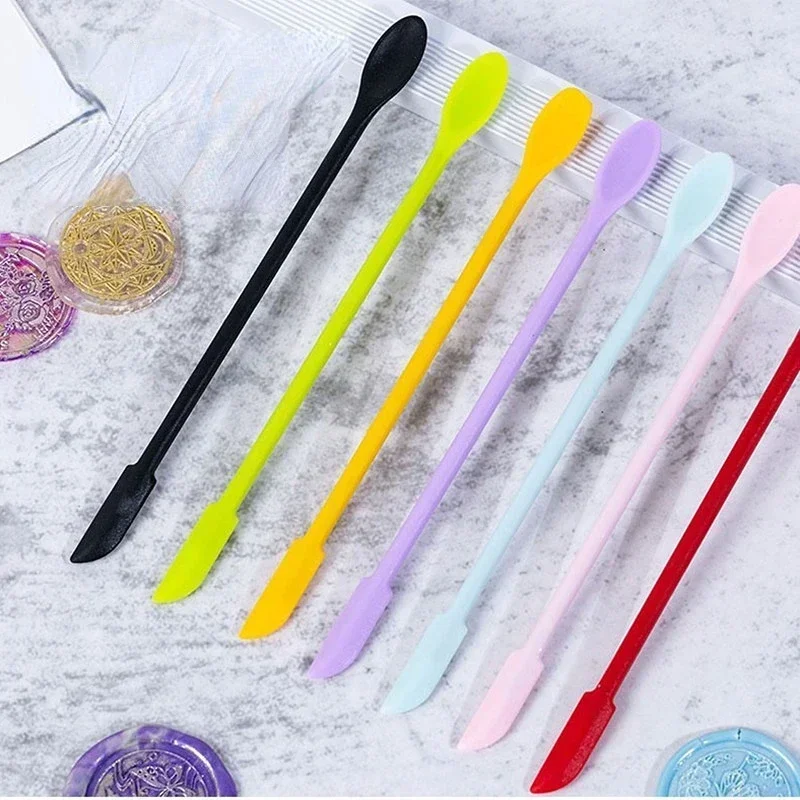 Double-Headed Scraper Creative Mini Silicone Small Tip Spatula Cosmetics Heat-Resistant Safe Spatula Foundation Makeup Tools 2