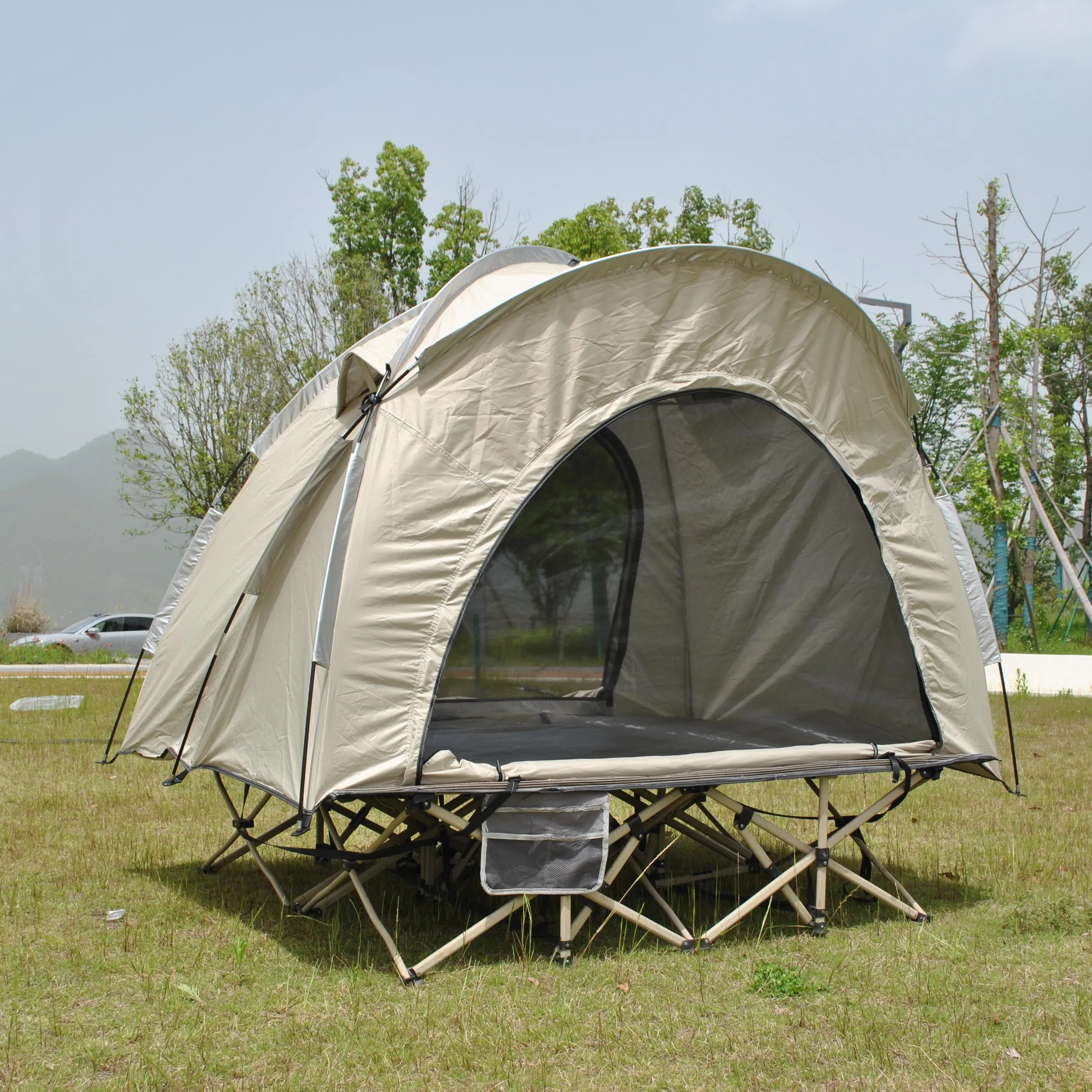 3 Person Off-Ground Tent 1
